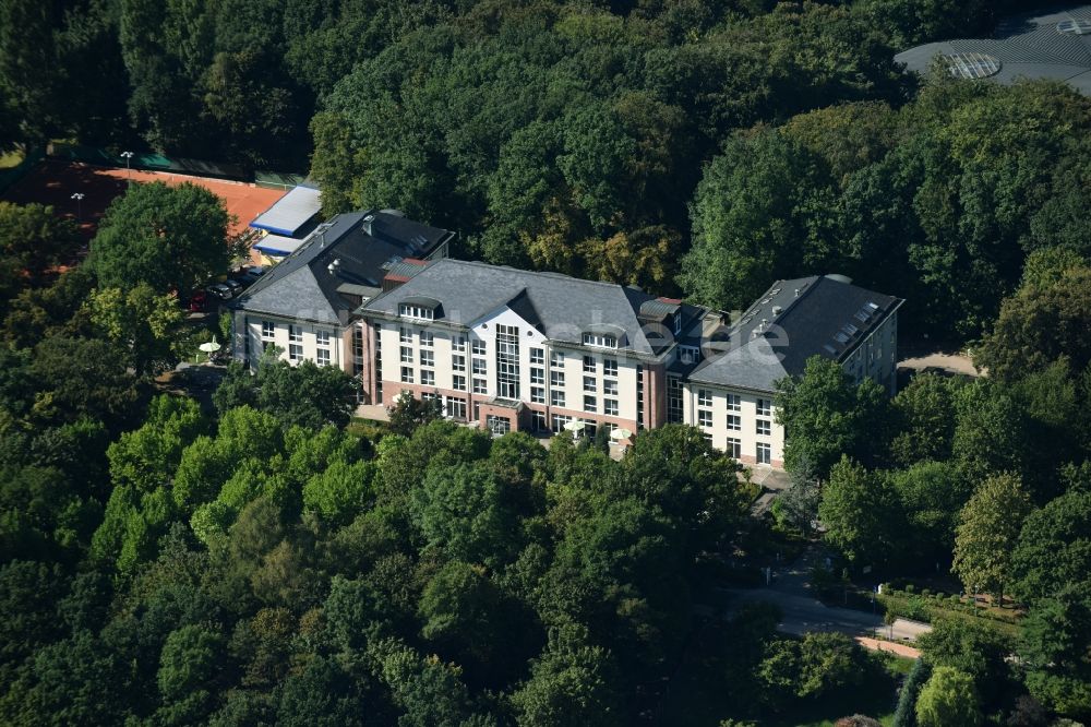 Bad Lausick aus der Vogelperspektive: Klinikgelände des Krankenhauses Sachsenklinik in Bad Lausick im Bundesland Sachsen