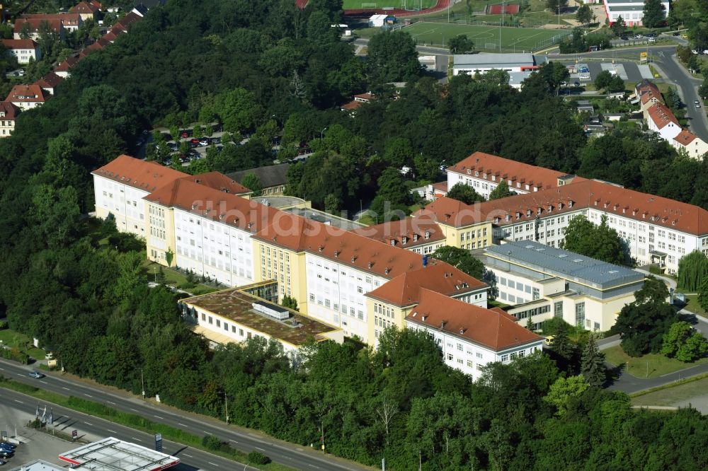 Borna aus der Vogelperspektive: Klinikgelände des Krankenhauses Sana Klinikum Borna an der Rudolf-Virchow-Straße in Borna im Bundesland Sachsen