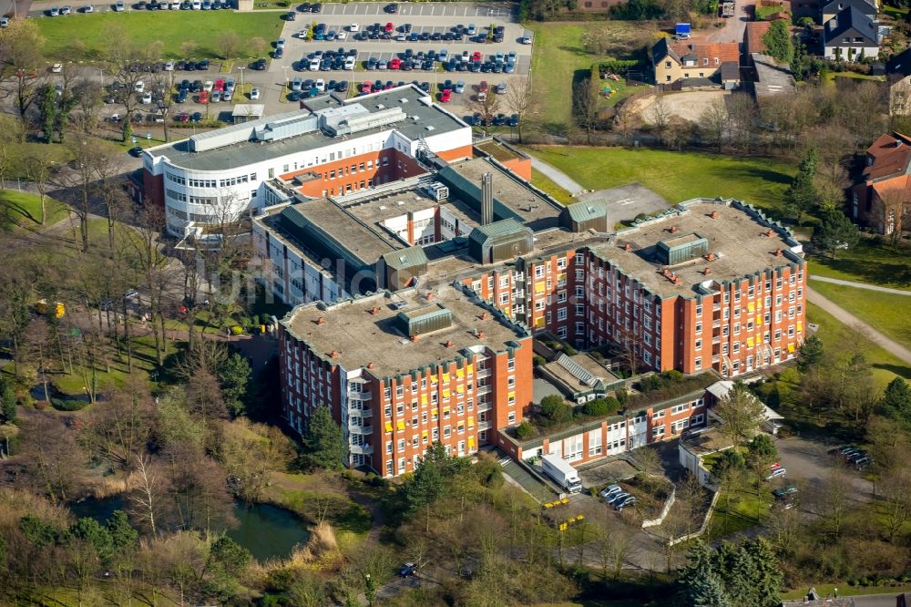 Luftbild Dorsten - Klinikgelände des Krankenhauses Sankt Elisabeth-Krankenhaus Dorsten im Ortsteil Hardt in Dorsten im Bundesland Nordrhein-Westfalen, Deutschland