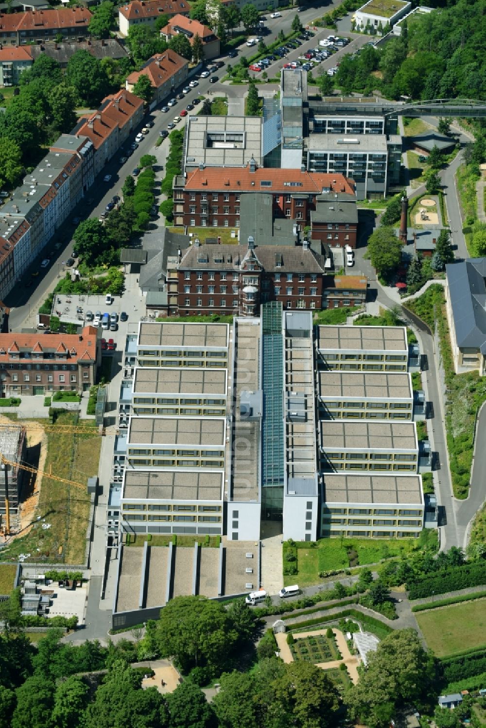 Luftaufnahme Brandenburg an der Havel - Klinikgelände des Krankenhauses des Städtischen Klinikums Brandenburg GmbH in Brandenburg an der Havel im Bundesland Brandenburg, Deutschland