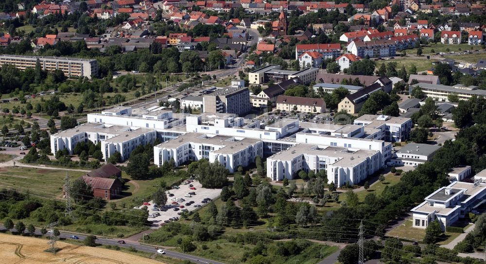 Luftaufnahme Dessau - Klinikgelände des Krankenhauses Städtisches Klinikum Dessau am Auenweg im Ortsteil Alten in Dessau im Bundesland Sachsen-Anhalt, Deutschland