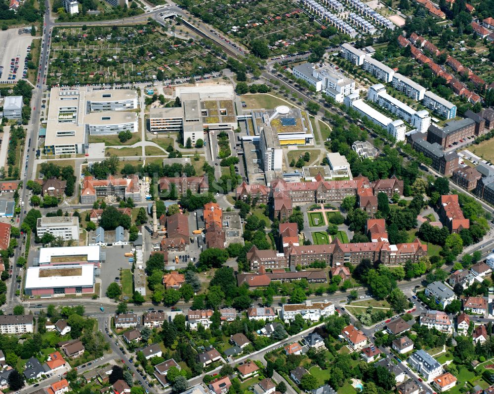 Karlsruhe aus der Vogelperspektive: Klinikgelände des Krankenhauses Städtisches Klinikum Karlsruhe in Karlsruhe im Bundesland Baden-Württemberg, Deutschland