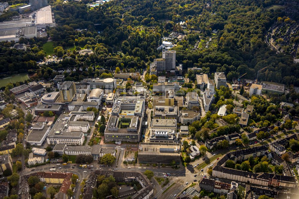 Luftbild Essen - Klinikgelände des Krankenhauses der Universität an der Hufelandstraße - Esmarchstraße in Essen im Bundesland Nordrhein-Westfalen