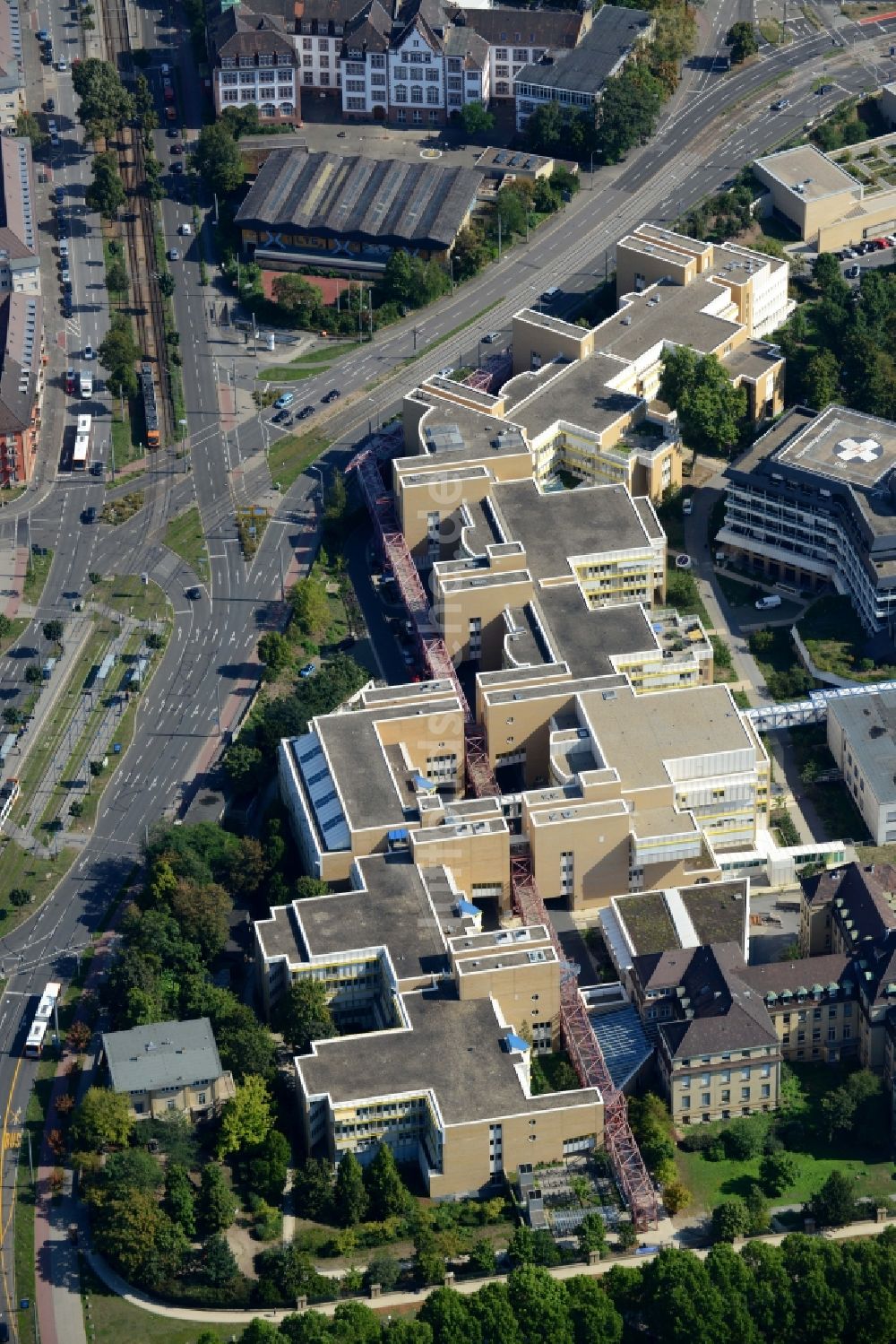 Luftbild Mannheim - Klinikgelände des Krankenhauses der Universitätsklinik - Universitätsmedizin in Mannheim im Bundesland Baden-Württemberg