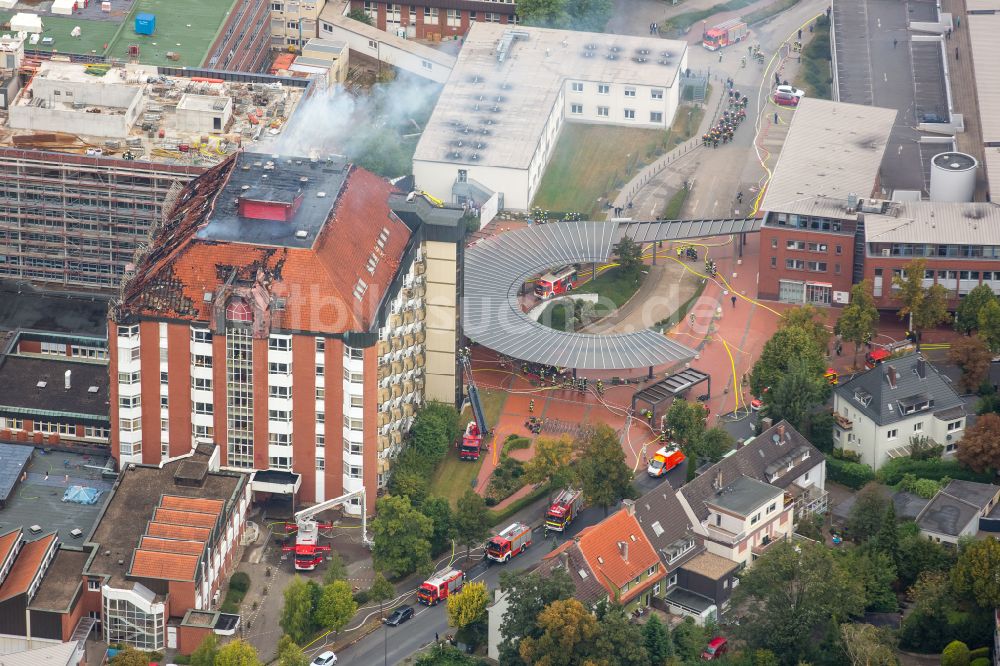 Bochum von oben - Klinikgelände des Krankenhauses BG Universitätsklinikum Bergmannsheil in Bochum im Bundesland Nordrhein-Westfalen, Deutschland