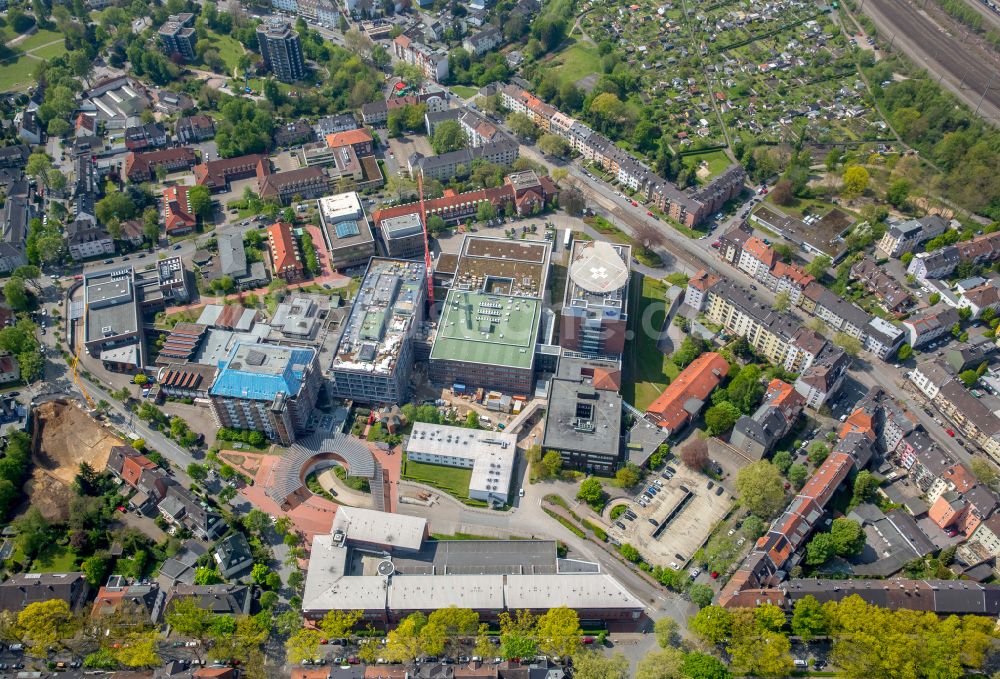 Luftaufnahme Bochum - Klinikgelände des Krankenhauses BG Universitätsklinikum Bergmannsheil in Bochum im Bundesland Nordrhein-Westfalen, Deutschland