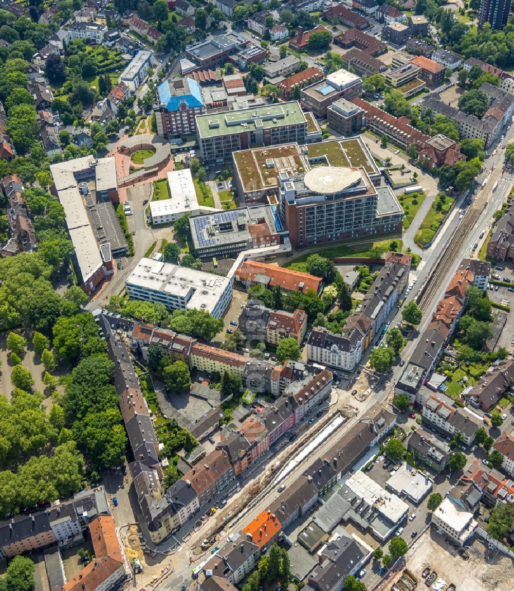 Luftaufnahme Bochum - Klinikgelände des Krankenhauses BG Universitätsklinikum Bergmannsheil in Bochum im Bundesland Nordrhein-Westfalen, Deutschland