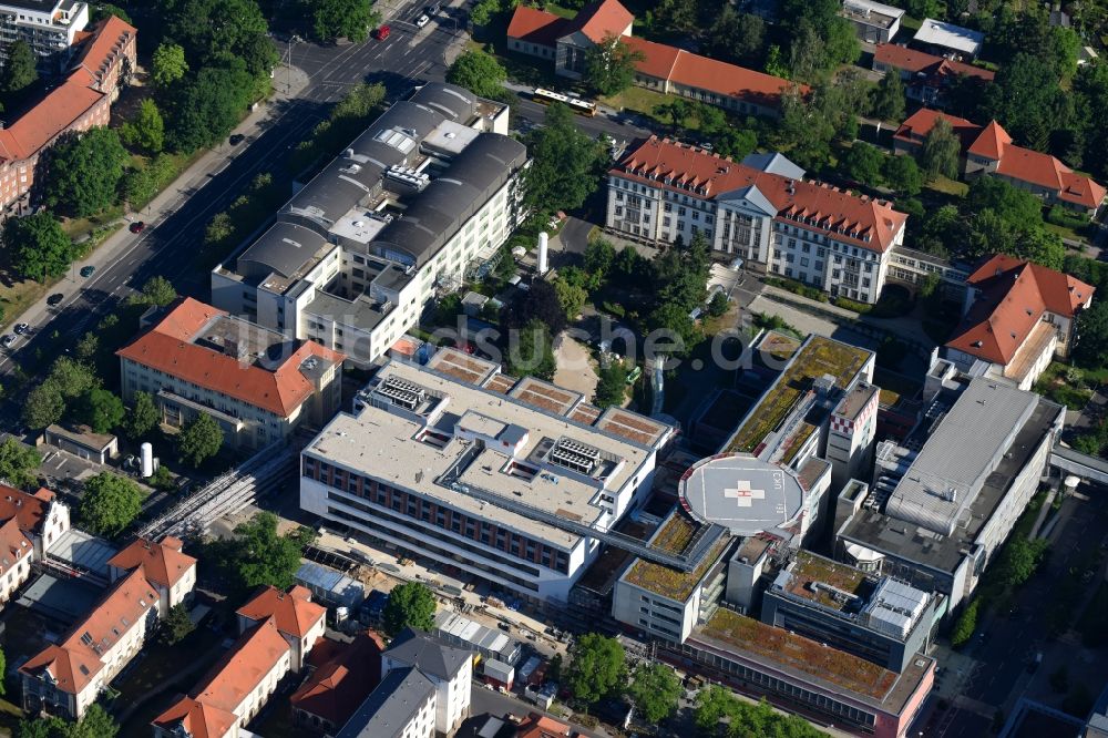 Dresden aus der Vogelperspektive: Klinikgelände des Krankenhauses Universitätsklinikum Carl Gustav Carus, Viszeral-, Thorax- und Gefäßchirurgie (VTG) an der Fetscherstraße in Dresden im Bundesland Sachsen, Deutschland