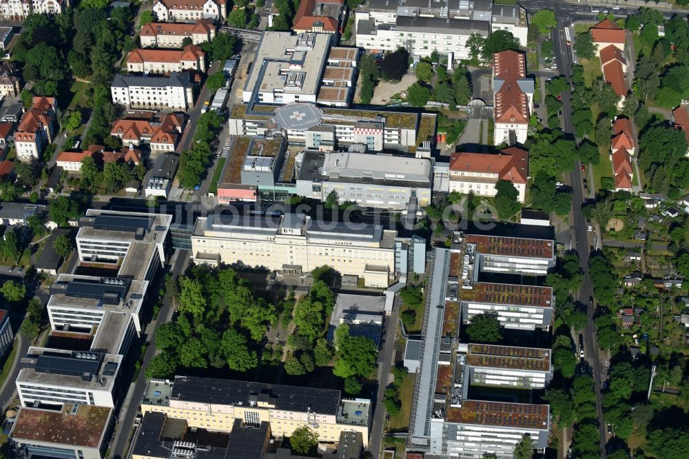 Luftaufnahme Dresden - Klinikgelände des Krankenhauses Universitätsklinikum Carl Gustav Carus, Viszeral-, Thorax- und Gefäßchirurgie (VTG) an der Fetscherstraße in Dresden im Bundesland Sachsen, Deutschland