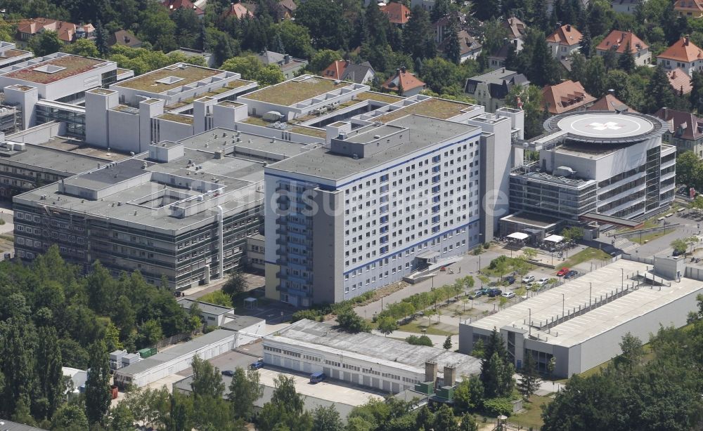 Luftaufnahme Halle (Saale) - Klinikgelände des Krankenhauses Universitätsklinikum Halle (Saale) in Halle (Saale) im Bundesland Sachsen-Anhalt, Deutschland