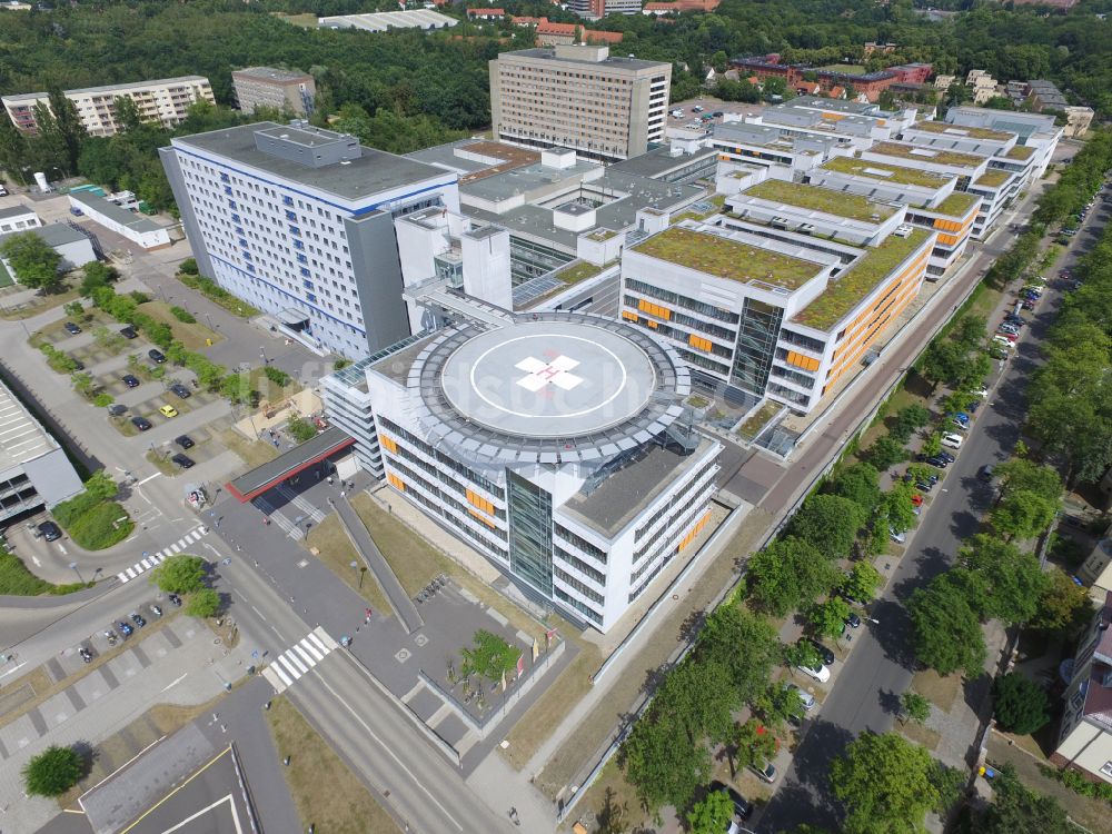 Halle (Saale) aus der Vogelperspektive: Klinikgelände des Krankenhauses und Universitätsklinikum in Halle (Saale) im Bundesland Sachsen-Anhalt, Deutschland