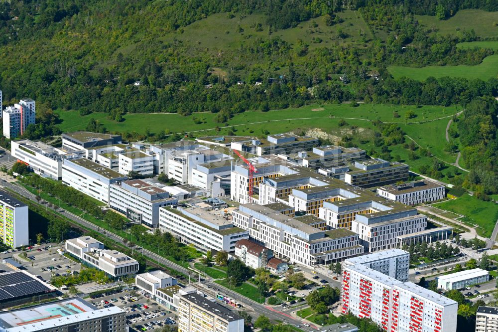 Jena von oben - Klinikgelände des Krankenhauses Universitätsklinikum in Jena im Bundesland Thüringen, Deutschland