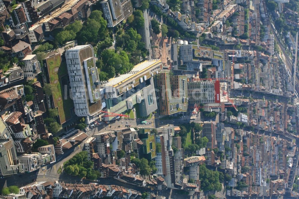 Basel aus der Vogelperspektive: Klinikgelände des Krankenhauses Universitätsspital in Basel im Kanton Basel-Stadt, Schweiz