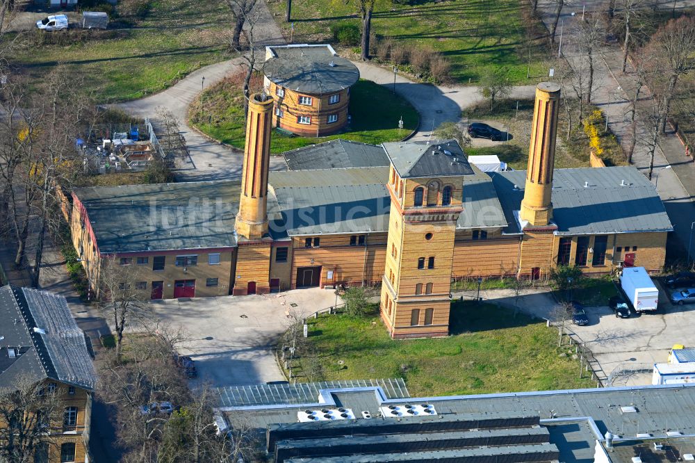 Luftbild Berlin - Klinikgelände des Krankenhauses Vivantes Humboldt-Klinikum - ehemals Karl-Bonhoeffer- Nervenklinik im Ortsteil Wittenau in Berlin, Deutschland