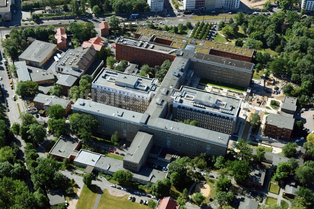 Berlin von oben - Klinikgelände des Krankenhauses Vivantes Klinikum im Friedrichshain in Berlin