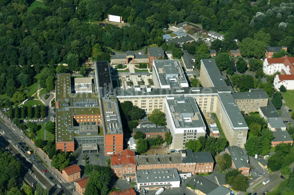 Berlin aus der Vogelperspektive: Klinikgelände des Krankenhauses Vivantes Klinikum im Friedrichshain in Berlin