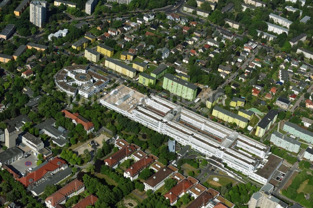 Berlin von oben - Klinikgelände des Krankenhauses Vivantes Klinikum Neukölln an der Rudower Straße im Ortsteil Neukölln in Berlin, Deutschland