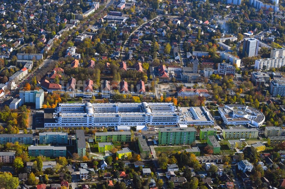 Luftbild Berlin - Klinikgelände des Krankenhauses Vivantes Klinikum Neukölln an der Rudower Straße im Ortsteil Neukölln in Berlin, Deutschland