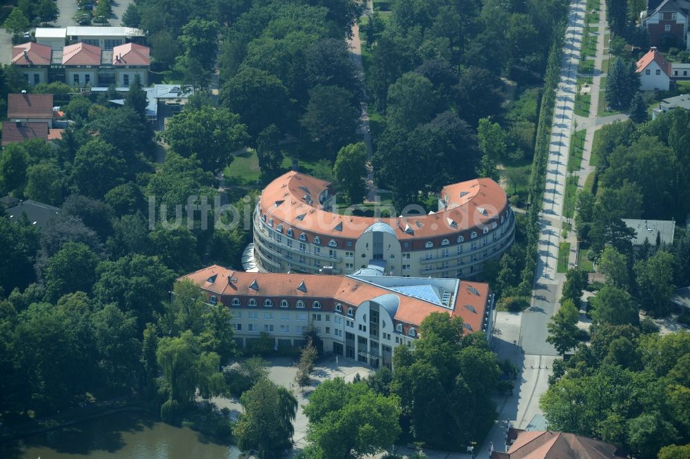 Bad Schmiedeberg aus der Vogelperspektive: Klinikgelände des Rehabilitationszentrums der Rehaklinik in Bad Schmiedeberg im Bundesland Sachsen-Anhalt