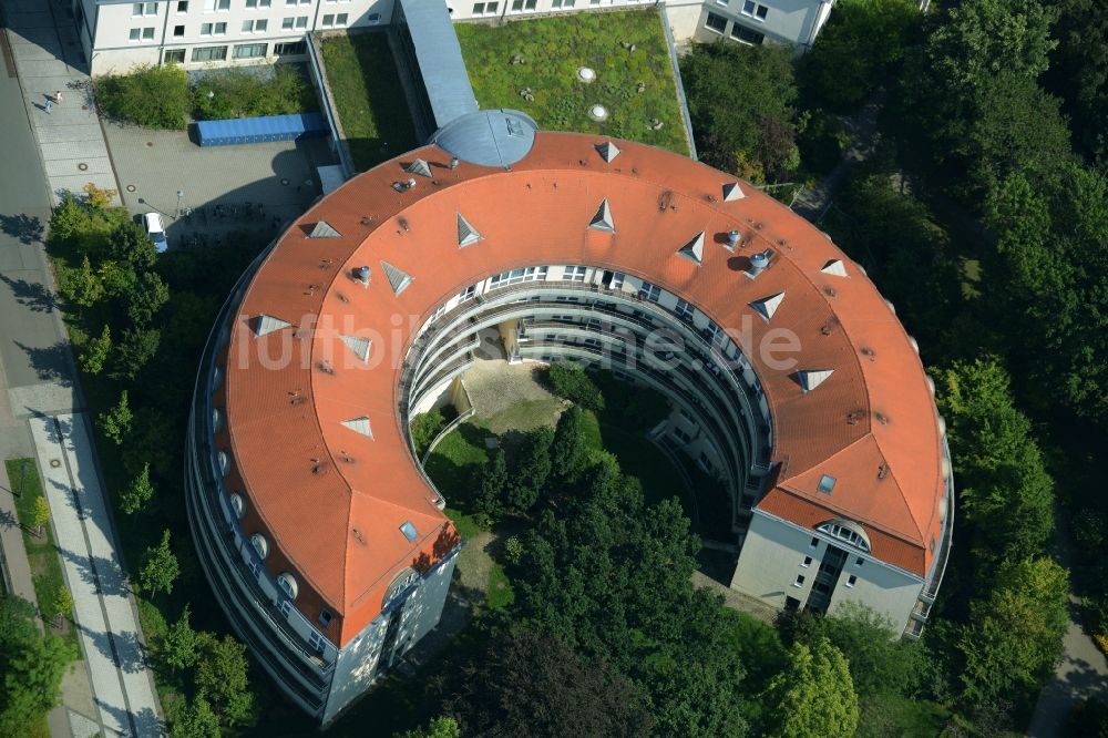 Luftbild Bad Schmiedeberg - Klinikgelände des Rehabilitationszentrums der Rehaklinik in Bad Schmiedeberg im Bundesland Sachsen-Anhalt