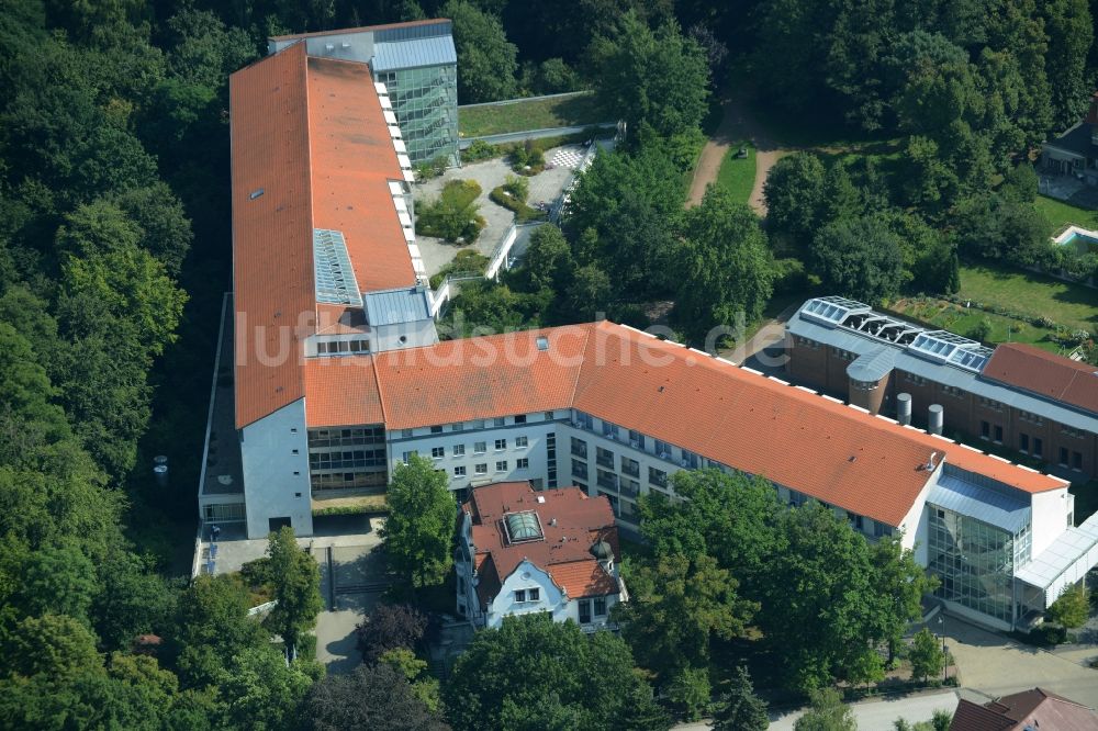 Bad Schmiedeberg von oben - Klinikgelände des Rehabilitationszentrums der Rehaklinik in Bad Schmiedeberg im Bundesland Sachsen-Anhalt