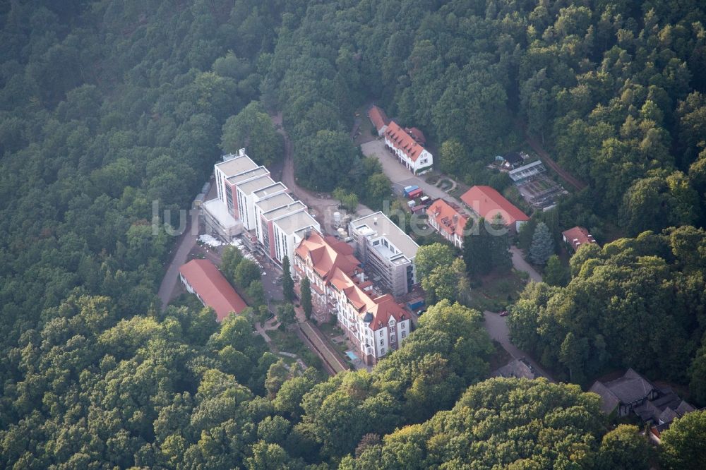 Luftbild Eußerthal - Klinikgelände des Rehabilitationszentrums der Rehaklinik in Eußerthal im Bundesland Rheinland-Pfalz, Deutschland