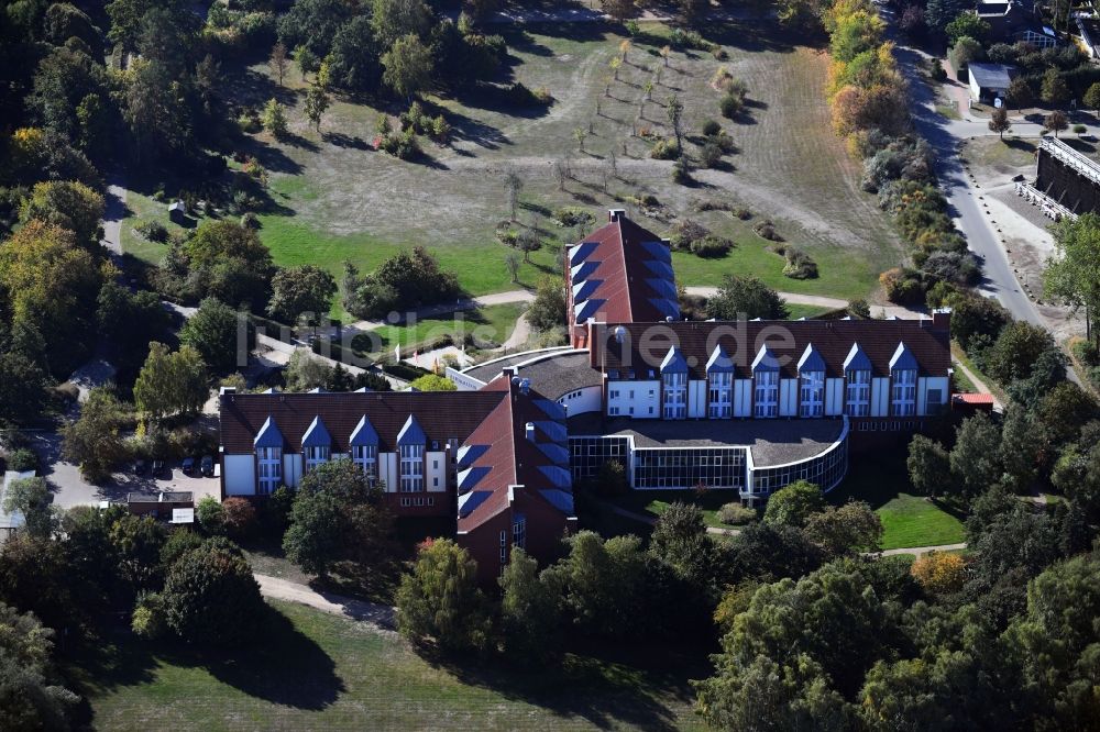 Luftbild Bad Wilsnack - Klinikgelände des Rehabilitationszentrums der Rehaklinik KMG Elbtalklinik in Bad Wilsnack im Bundesland Brandenburg, Deutschland