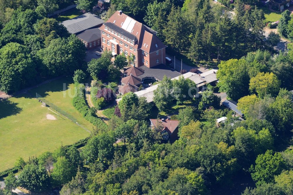 Wyk auf Föhr von oben - Klinikgelände des Rehabilitationszentrums der Rehaklinik in Wyk auf Föhr im Bundesland Schleswig-Holstein