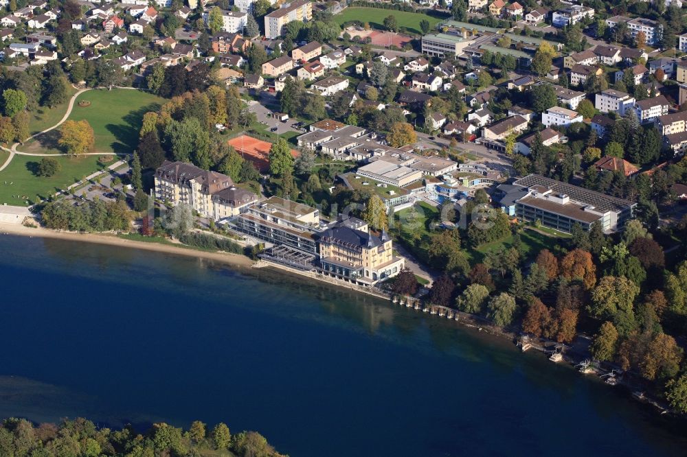 Rheinfelden aus der Vogelperspektive: Klinikgelände und Thermalbad Sole Uno in Rheinfelden in der Schweiz