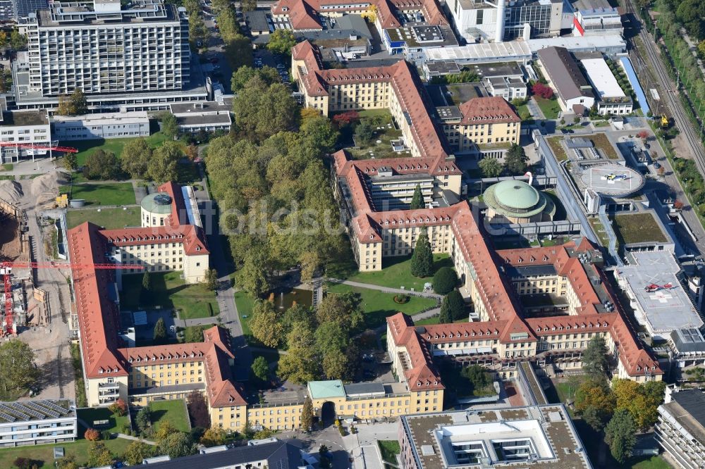 Freiburg im Breisgau aus der Vogelperspektive: Klinikgelände der Universitätsklinik in Freiburg im Breisgau im Bundesland Baden-Württemberg