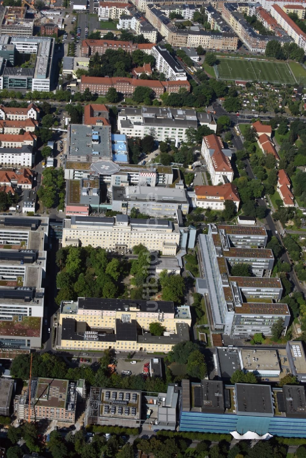 Dresden von oben - Klinikgelände des Universitätsklinikums Carl Gustav Carus Dresden in Dresden im Bundesland Sachsen