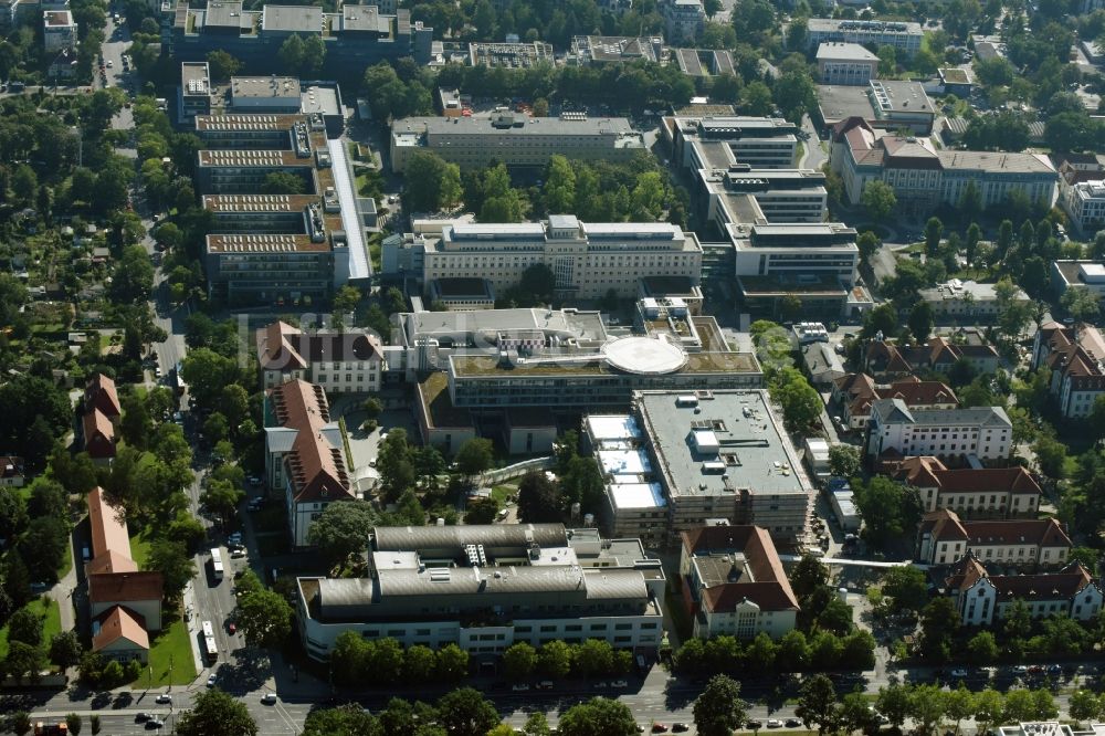 Luftaufnahme Dresden - Klinikgelände des Universitätsklinikums Carl Gustav Carus Dresden in Dresden im Bundesland Sachsen