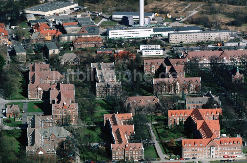 Luftaufnahme Berlin-Buch - Klinikum Berlin-Buch. 1x Dia KB VER Klinikum Buch 21.04.1998