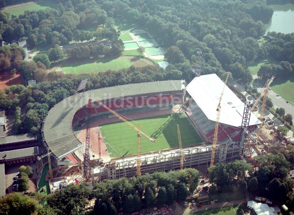 Köln aus der Vogelperspektive: Köln, Telefon: 02 21/4 98 36