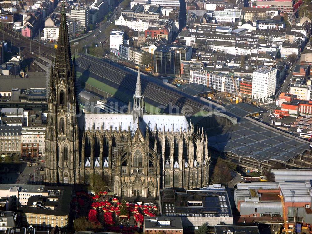 Köln von oben - Kölner Altstadt mit Dom