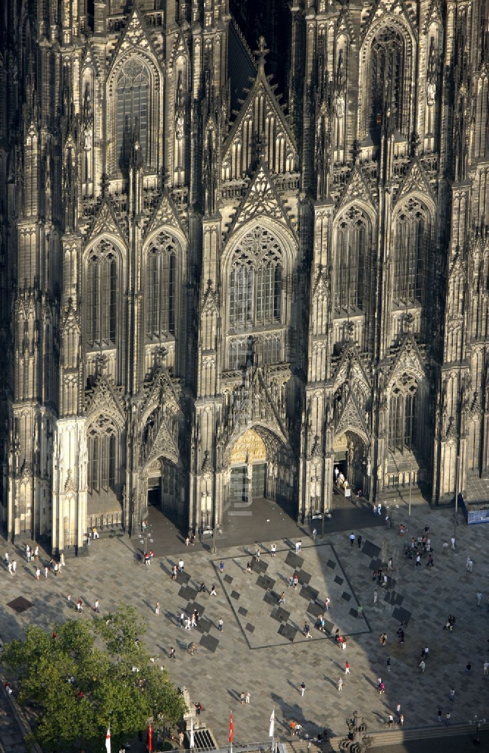 Luftaufnahme Köln - Kölner Dom in Köln im Bundesland Nordrhein-Westfalen