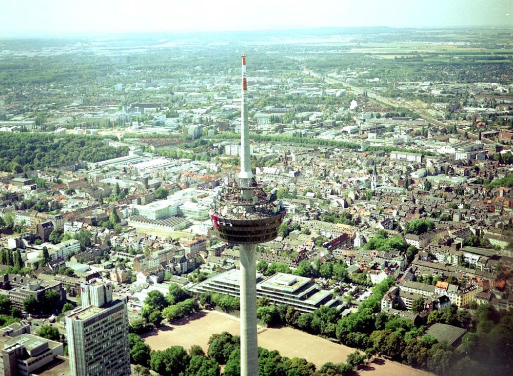 Luftaufnahme Köln - Kölner Fernsehturm