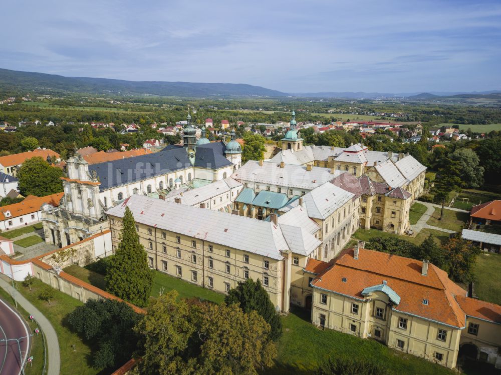 Osek - Ossegg von oben - Kloster Abbatia B.M.V. de Osseco in Osek - Ossegg in Ustecky kraj - Aussiger Region, Tschechien