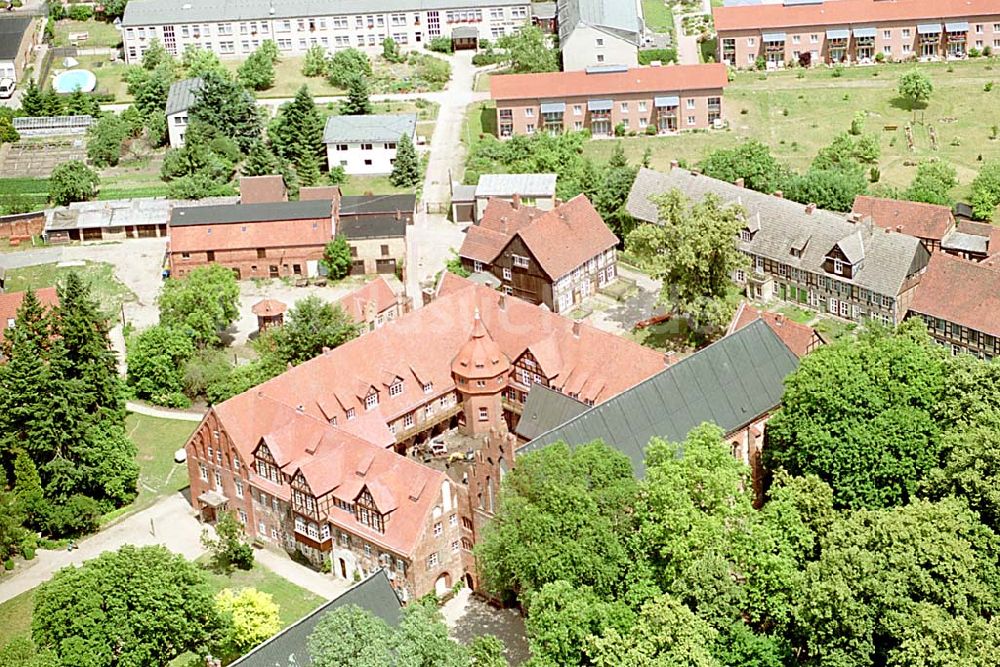 Heiligengrabe aus der Vogelperspektive: Kloster Heiligengrabe. Datum: 24.06.2003