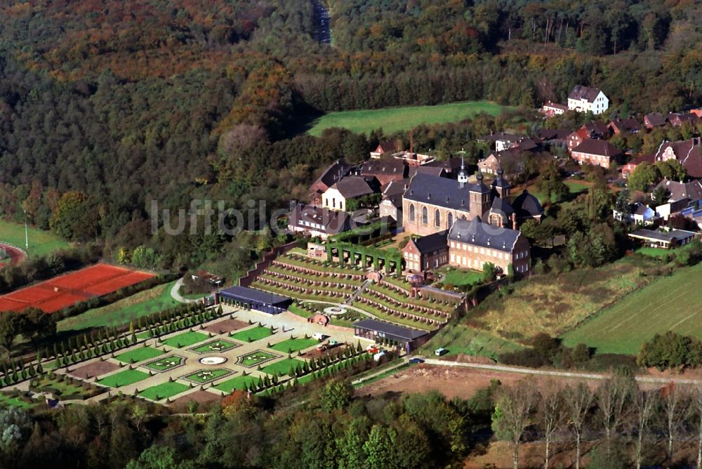 Kamp-Lintfort von oben - Kloster Kamp in Kamp-Lintfort im Bundesland Nordrhein-Westfalen