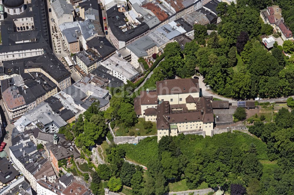 Salzburg von oben - Kloster Kapuzinerkloster in Salzburg in Österreich