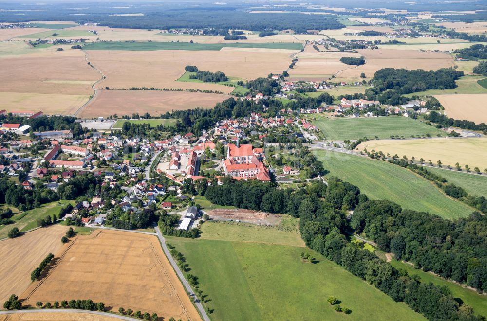 Panschwitz-Kuckau aus der Vogelperspektive: Kloster St. Marienstern in Panschwitz-Kuckau im Bundesland Sachsen, Deutschland