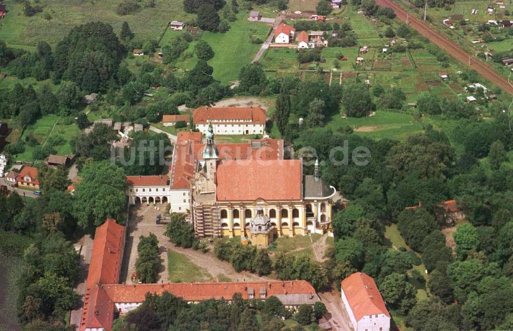 Neuzelle bei Eisenhüttenstadt aus der Vogelperspektive: Kloster Neuzelle bei Eisenhüttenstadt/Brandenburg.