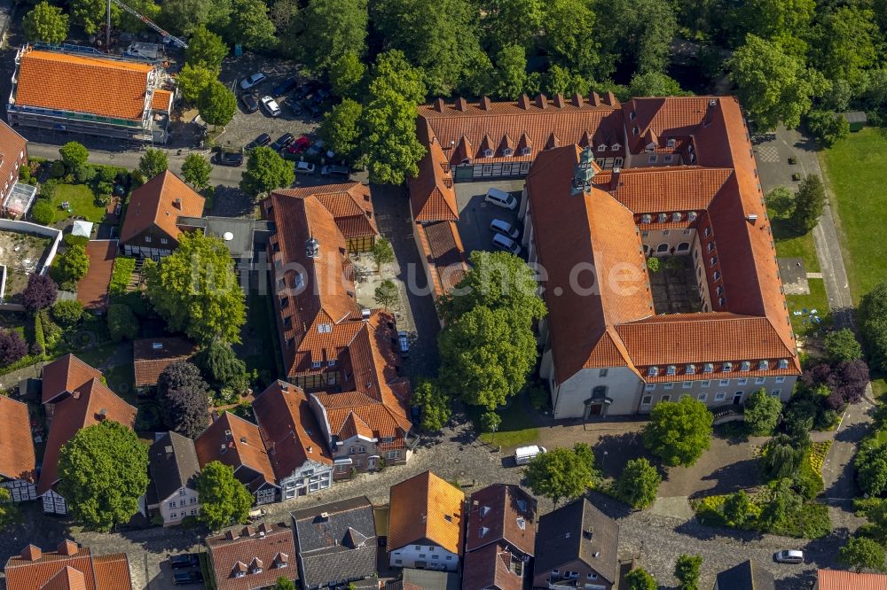 Rietberg aus der Vogelperspektive: Kloster Rietberg im Bundesland Nordrhein-Westfalen