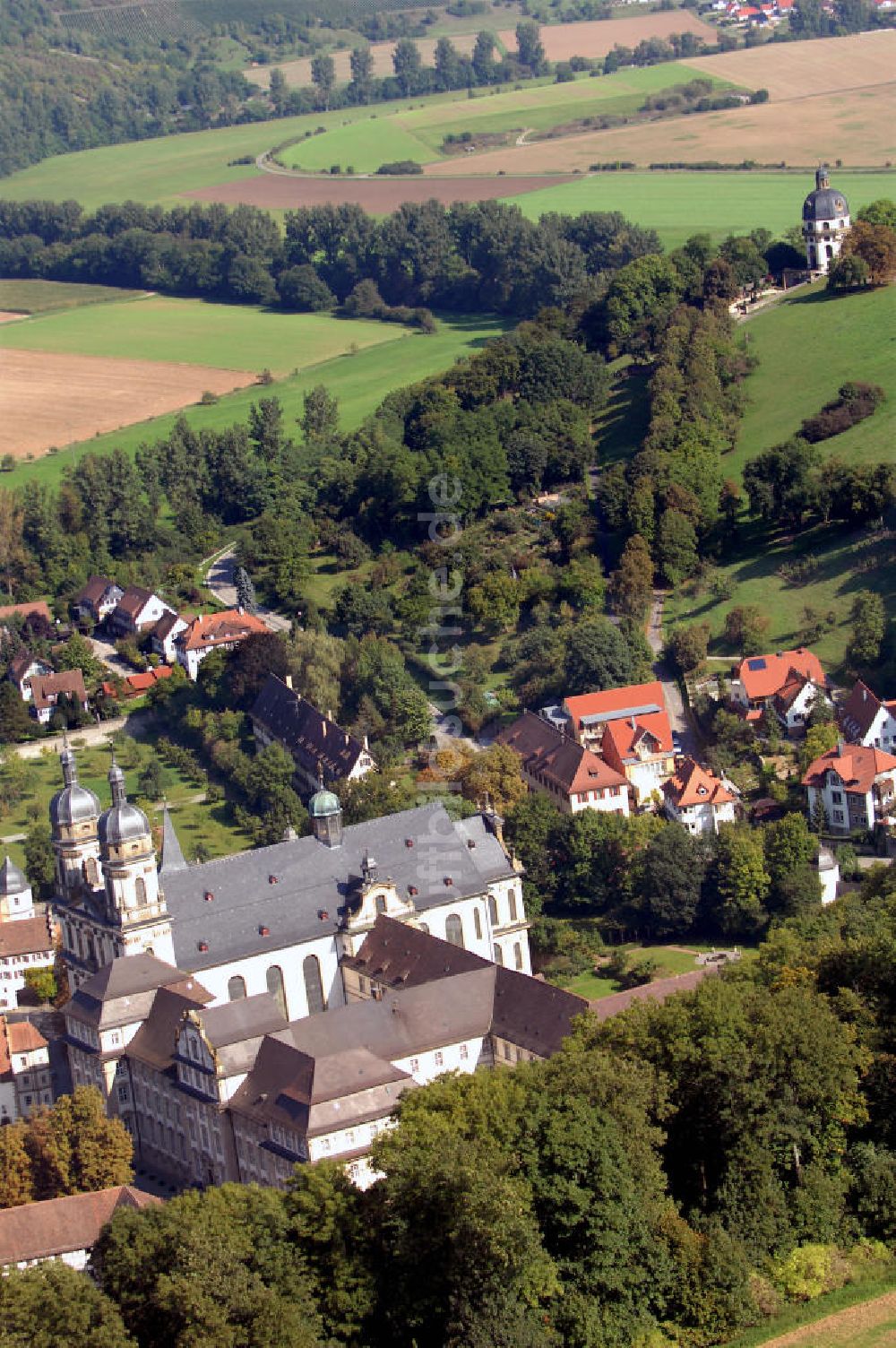 Luftaufnahme Berlichingen - Kloster Schöntal in Berlichingen