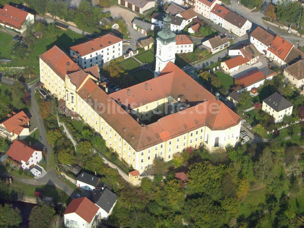 Walderbach aus der Vogelperspektive: Kloster Walderbach