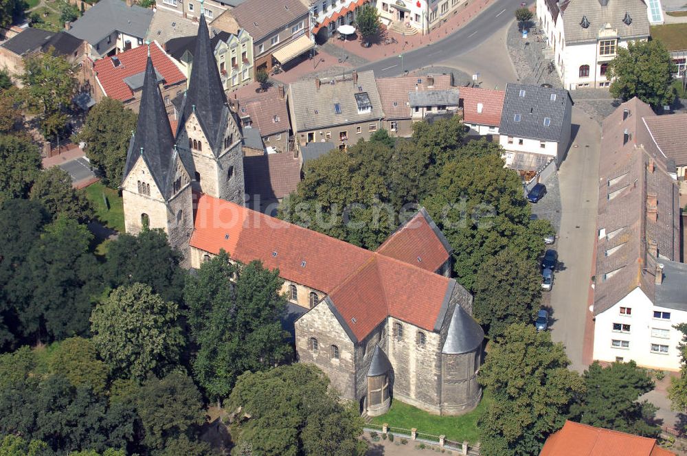 Hecklingen aus der Vogelperspektive: Klosterkirche St. Georg & Pancratius in Hecklingen