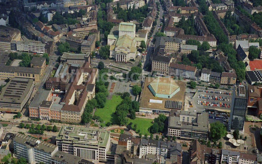 Luftbild Duisburg - König-Heinrich-Platz im Innenstadt- Zentrum in Duisburg im Bundesland Nordrhein-Westfalen