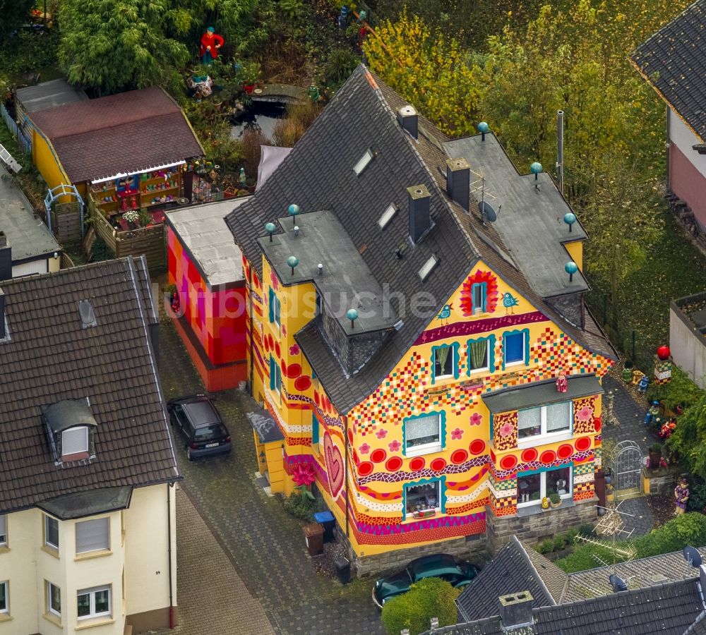 Luftbild Witten - Künstlerisch gestaltetes Haus in Witten im Bundesland Nordrhein-Westfalen