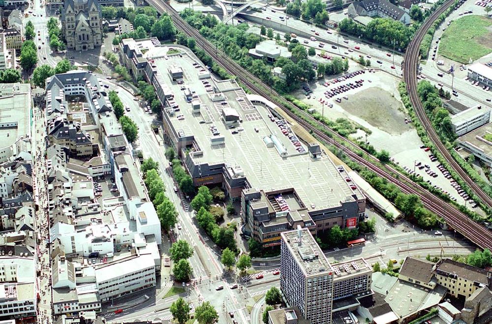 Luftbild Koblenz / Rheinland Pfalz - Koblenz / Rheinland Pfalz Blick auf das Löhr-Center der ECE an der Bahnstrecke und der Hohenfelder Str